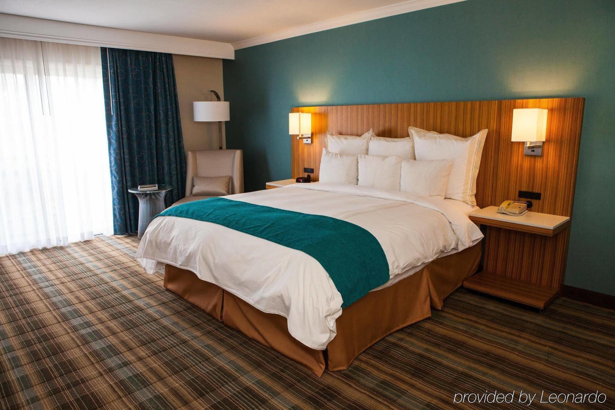 Delta Hotels By Marriott Ontario Airport Pokój zdjęcie